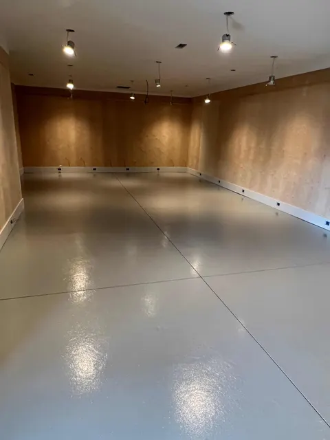 Gallery showcase